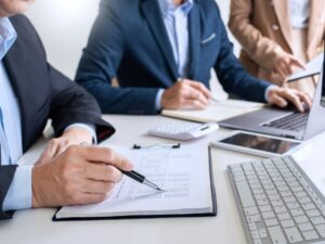 Penyesuaian RKAB dan Tantangan Baru Tata Kelola Pertambangan Indonesia